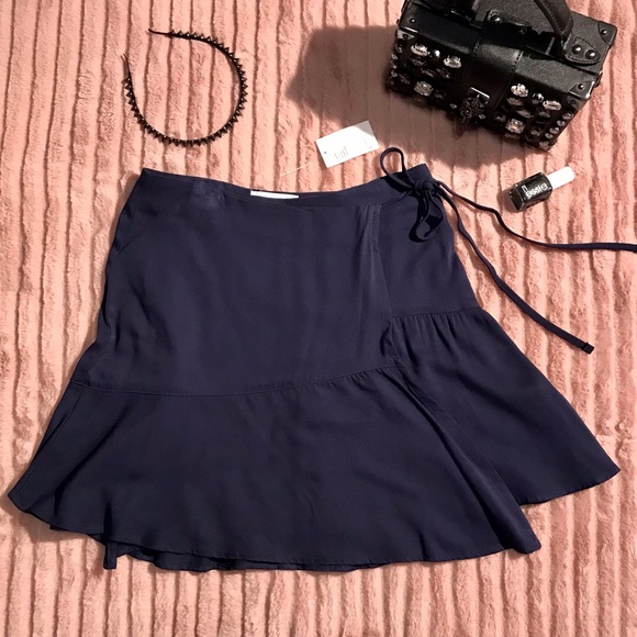 SMALL UO BLUE MINI WRAP SKIRT - Picture 5 of 12